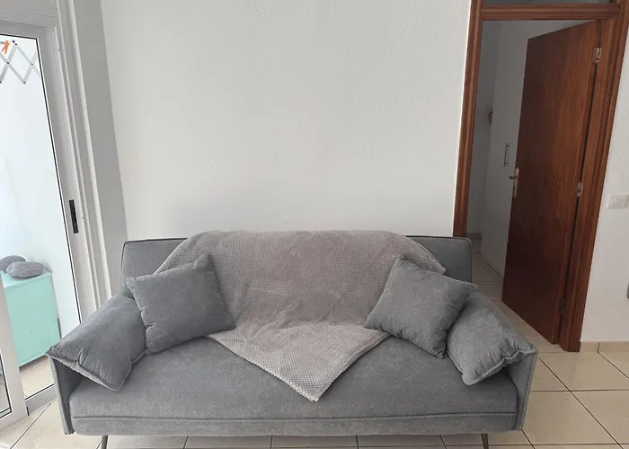 Apartment Americas Stunning Close To The Sea In Tenerife *