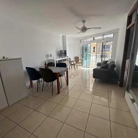 Americas Stunning Close To The Sea In Tenerife Apartament